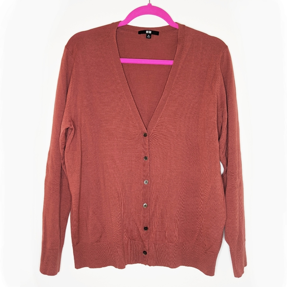 Uniqlo V-neck Wool Cardigan